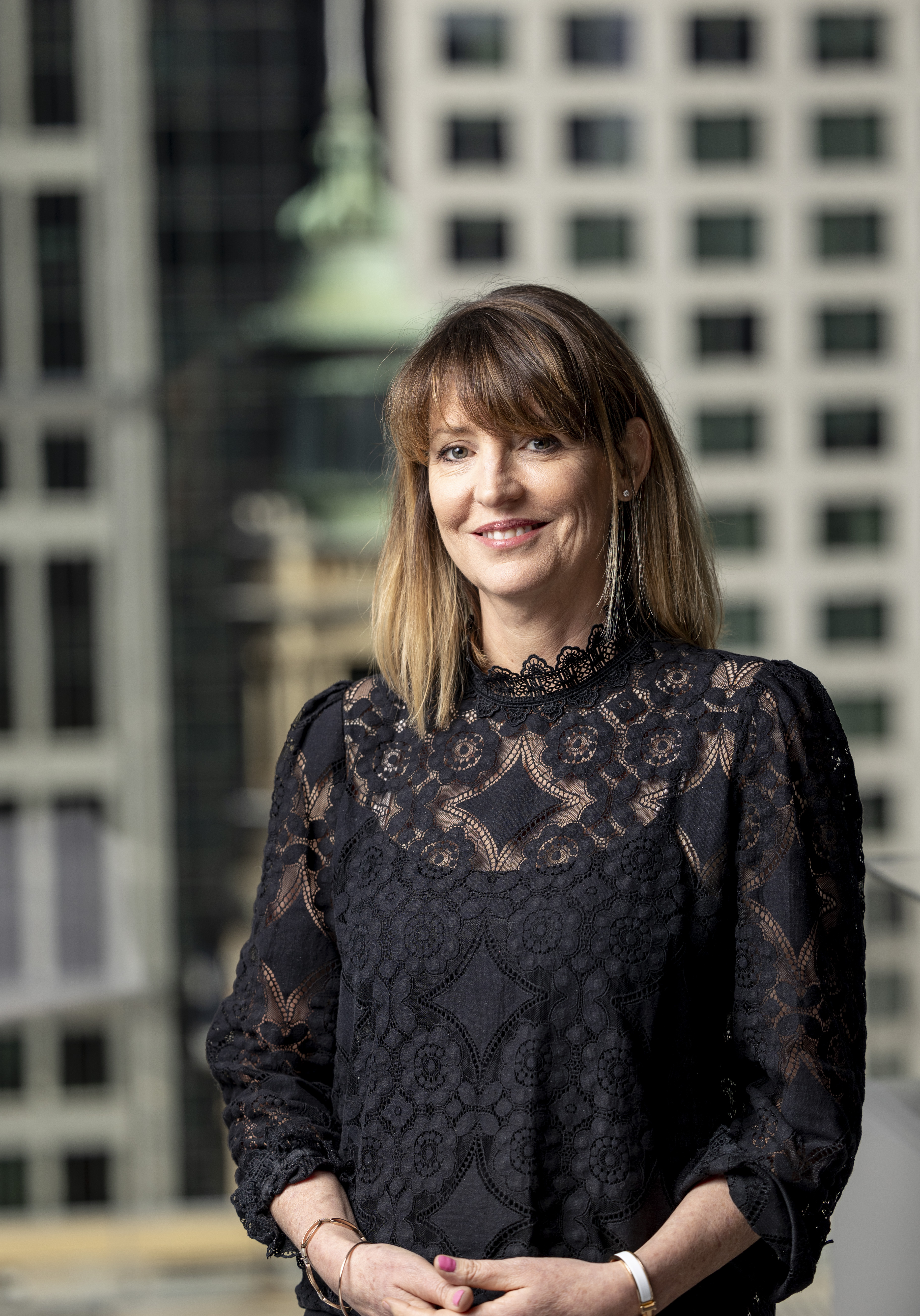 Amanda Gillespie.jpg